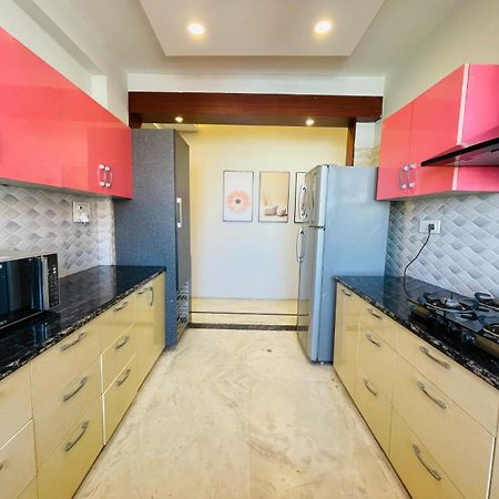 Bedchambers Serviced Apartments, Sector 38 غورغاون المظهر الخارجي الصورة