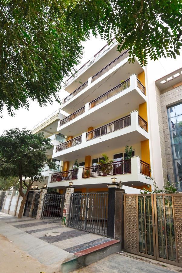 Bedchambers Serviced Apartments, Sector 38 غورغاون المظهر الخارجي الصورة