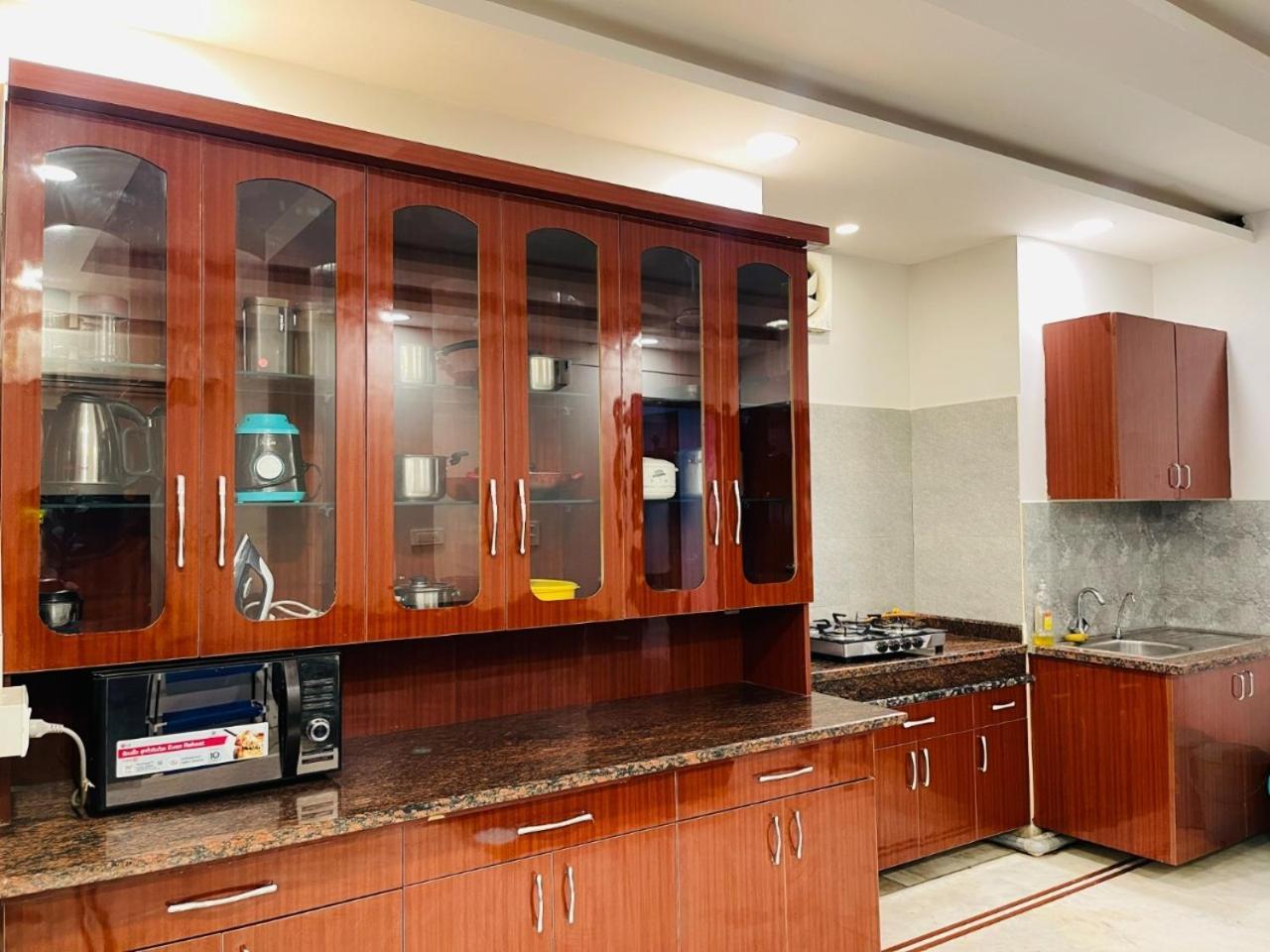 Bedchambers Serviced Apartments, Sector 38 غورغاون المظهر الخارجي الصورة